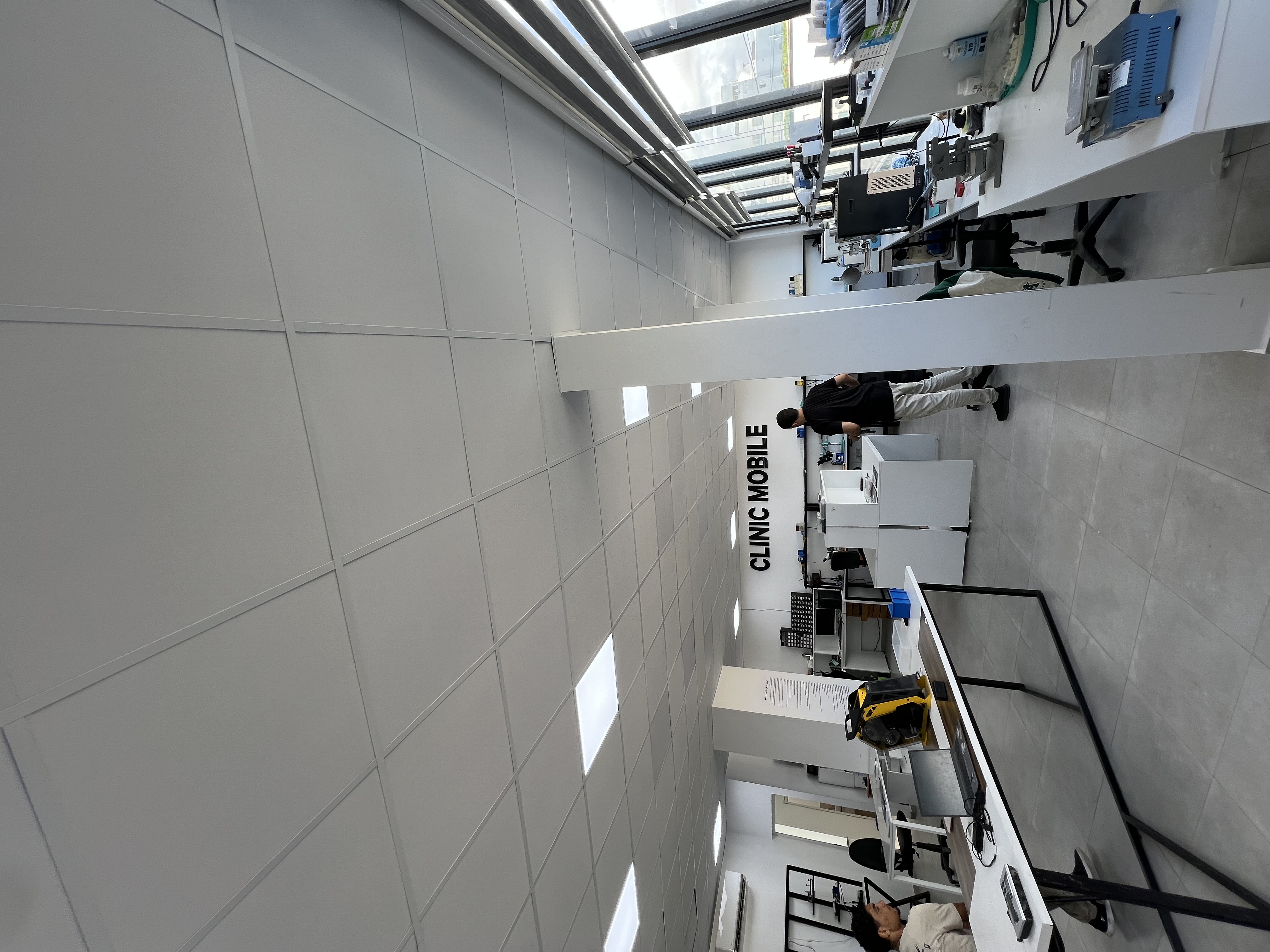 ClinicMobile Operation Room and Hardware Repair Lab